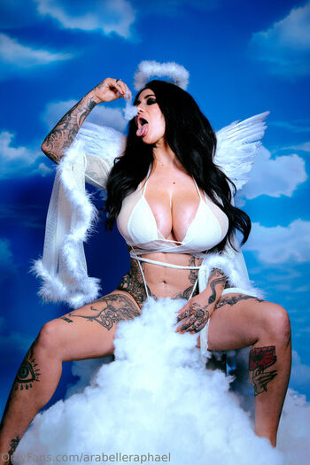 Arabelleraphael leaked private photo uncensored HD quality