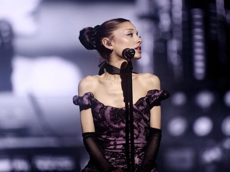 Ariana grande  page leaked private photo uncensored HD quality