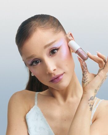 Ariana grande  page leaked private photo uncensored HD quality