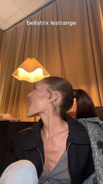 Ariana grande  page leaked private photo uncensored HD quality