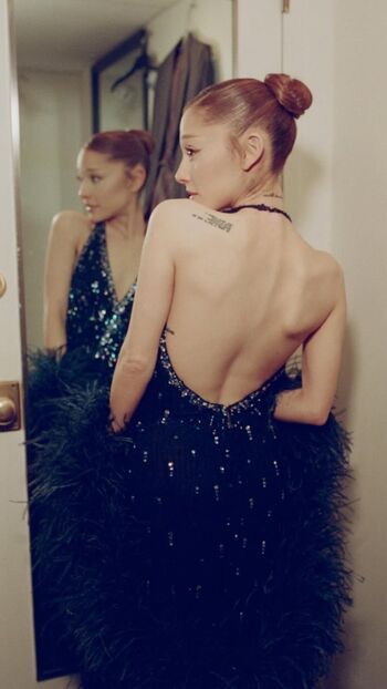 Ariana grande  page leaked private photo uncensored HD quality
