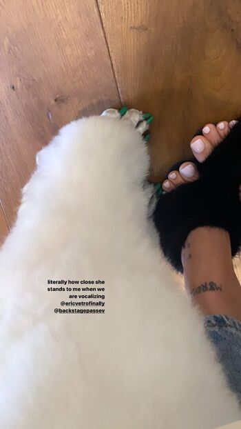 Ariana grande  page leaked private photo uncensored HD quality