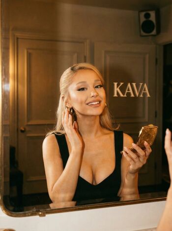 Ariana grande leaked private photo uncensored HD quality