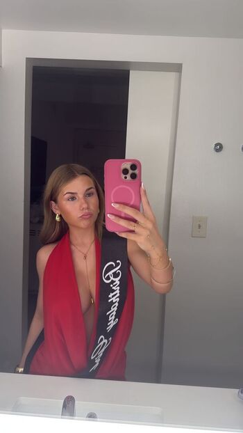 Ariana white leaked private photo uncensored HD quality