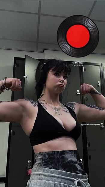 Armpit fetish  page leaked private photo uncensored HD quality