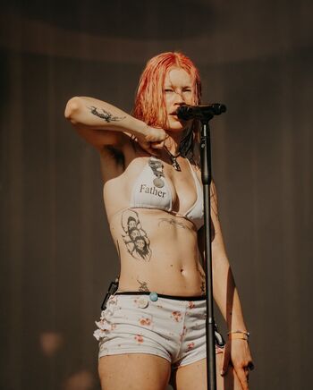 Armpit fetish  page leaked private photo uncensored HD quality