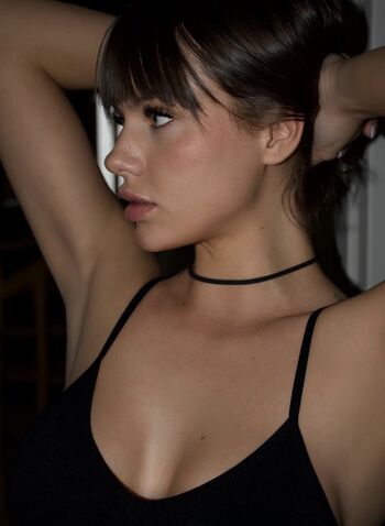 Armpit fetish  page leaked private photo uncensored HD quality