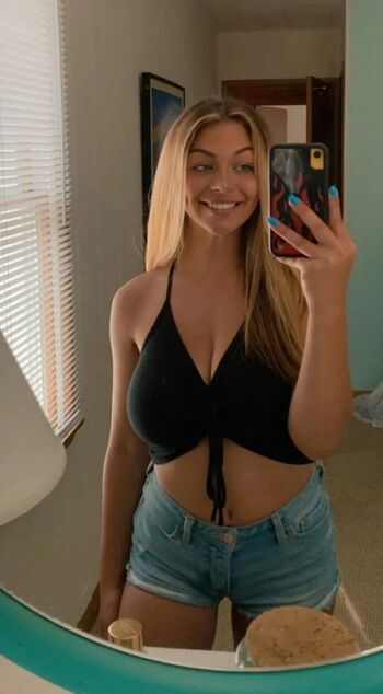 Ashleighmarchetti leaked private photo uncensored HD quality