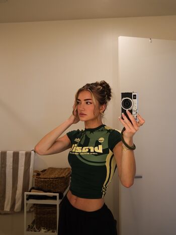 Astabush leaked private photo uncensored HD quality