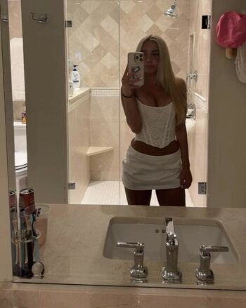 Ava nucci page leaked private photo uncensored HD quality
