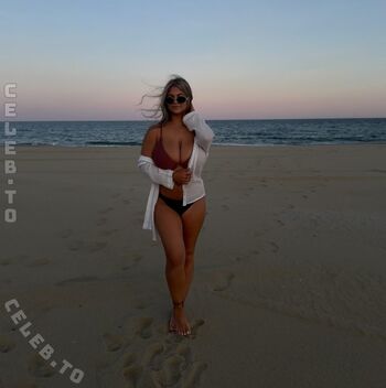 Avaschillaci leaked private photo uncensored HD quality