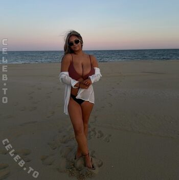 Avaschillaci leaked private photo uncensored HD quality