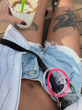 Avery shipp leaked private photo uncensored HD quality