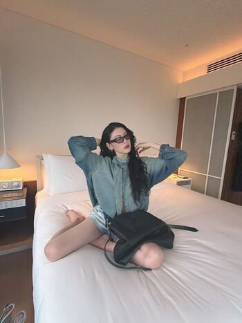 Ayaka miyoshi page leaked private photo uncensored HD quality