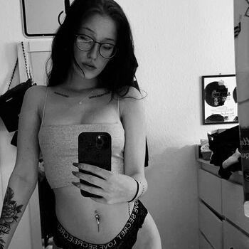 Beliinda er  page leaked private photo uncensored HD quality