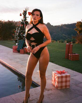 Bella thorne  page leaked private photo uncensored HD quality