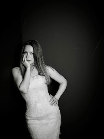 Bethany joy lenz leaked private photo uncensored HD quality