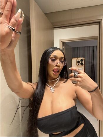 Bigdiamondgirl leaked private photo uncensored HD quality