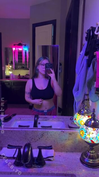 Bigtittygothegg  page leaked private photo uncensored HD quality