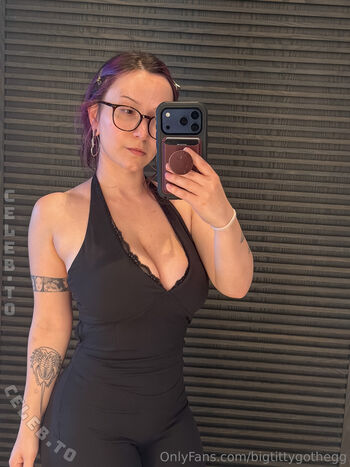 Bigtittygothegg leaked private photo uncensored HD quality