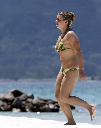 Billie piper leaked private photo uncensored HD quality