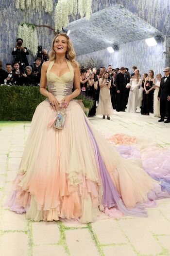 Blake lively page leaked private photo uncensored HD quality