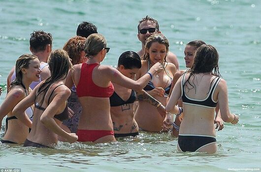 Blake lively leaked private photo uncensored HD quality