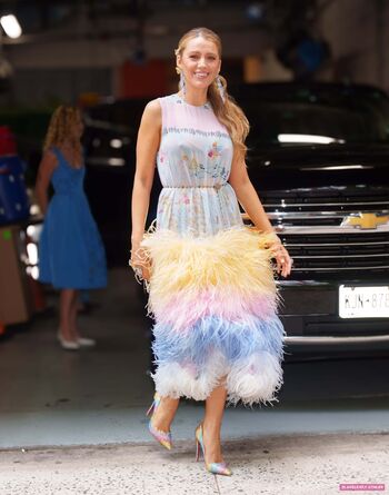 Blake lively leaked private photo uncensored HD quality
