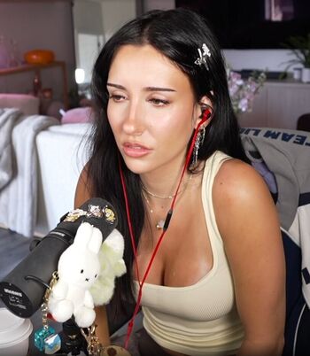 Brieanneroksa page leaked private photo uncensored HD quality