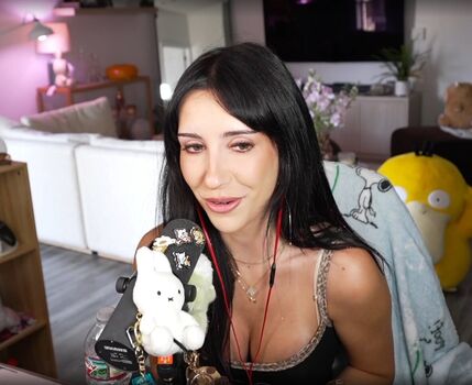 Brieanneroksa page leaked private photo uncensored HD quality