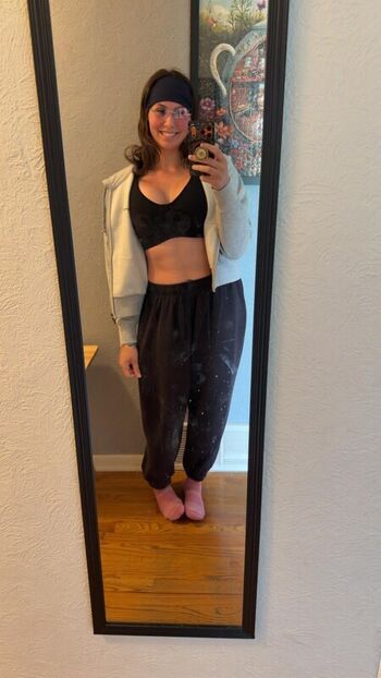 Brittsprettypeach leaked private photo uncensored HD quality