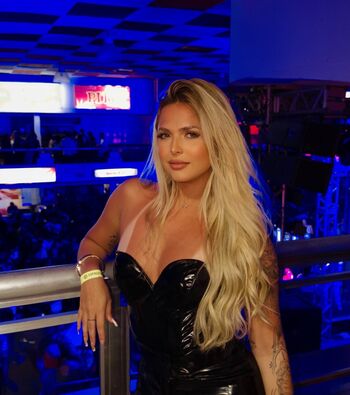 Bruna esquenta leaked private photo uncensored HD quality