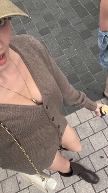 Caitlinerinoneill  page leaked private photo uncensored HD quality