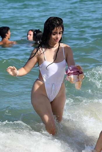 Camila cabello  page leaked private photo uncensored HD quality