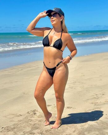 Camilaferreirai page leaked private photo uncensored HD quality