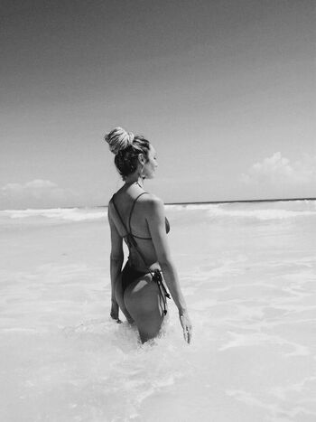 Candice swanepoel page leaked private photo uncensored HD quality