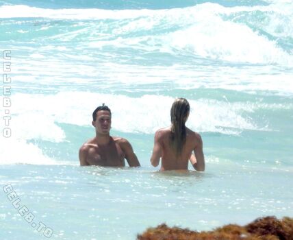 Candice swanepoel page leaked private photo uncensored HD quality