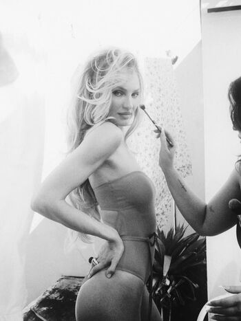 Candice swanepoel leaked private photo uncensored HD quality