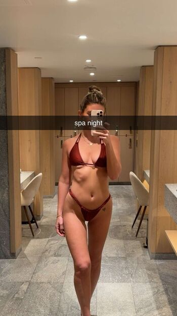 Carla bezanson page leaked private photo uncensored HD quality