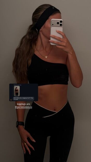 Carla bezanson page leaked private photo uncensored HD quality