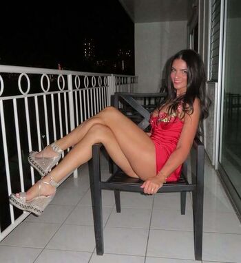 Carlie jo page leaked private photo uncensored HD quality