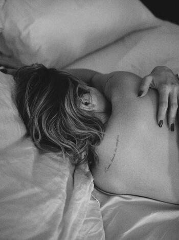 Caroline vreeland  page leaked private photo uncensored HD quality