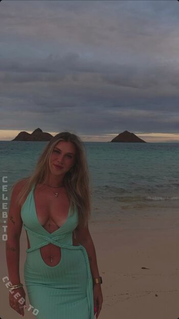 Celinajoyy leaked private photo uncensored HD quality