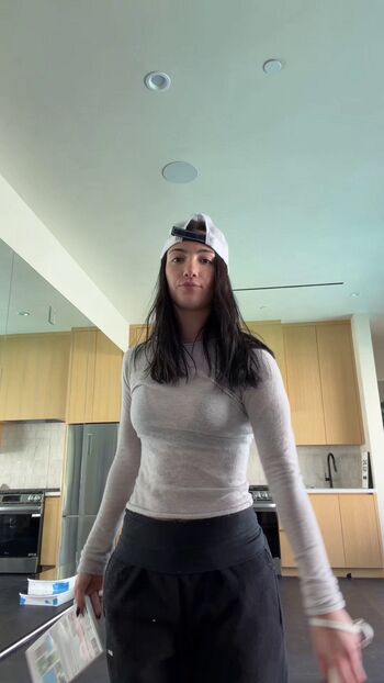 Charli d amelio page leaked private photo uncensored HD quality