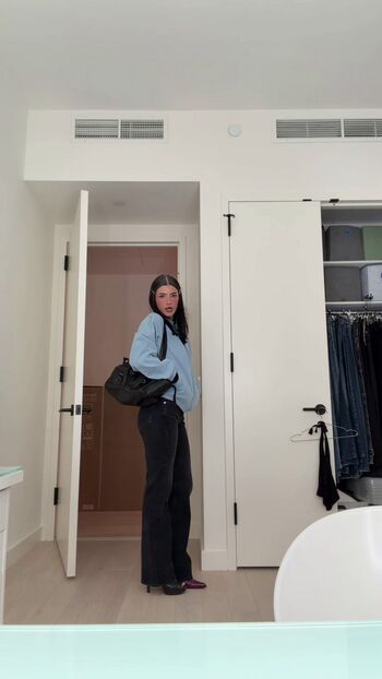 Charli d amelio page leaked private photo uncensored HD quality