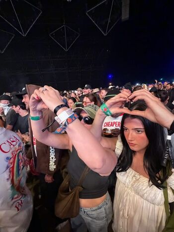 Charli d amelio page leaked private photo uncensored HD quality