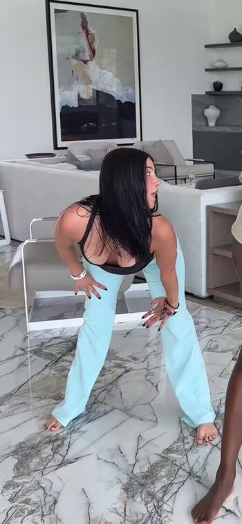 Charli d amelio leaked private photo uncensored HD quality