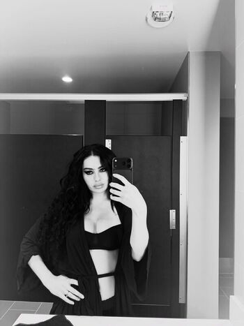 Charli xcx  page leaked private photo uncensored HD quality