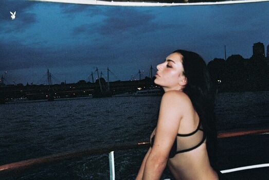 Charli xcx leaked private photo uncensored HD quality