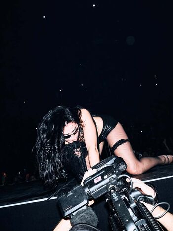 Charli xcx leaked private photo uncensored HD quality
